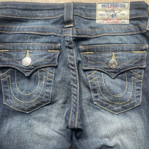 True Religion size 26 slim straight jean - Picture 5 of 5